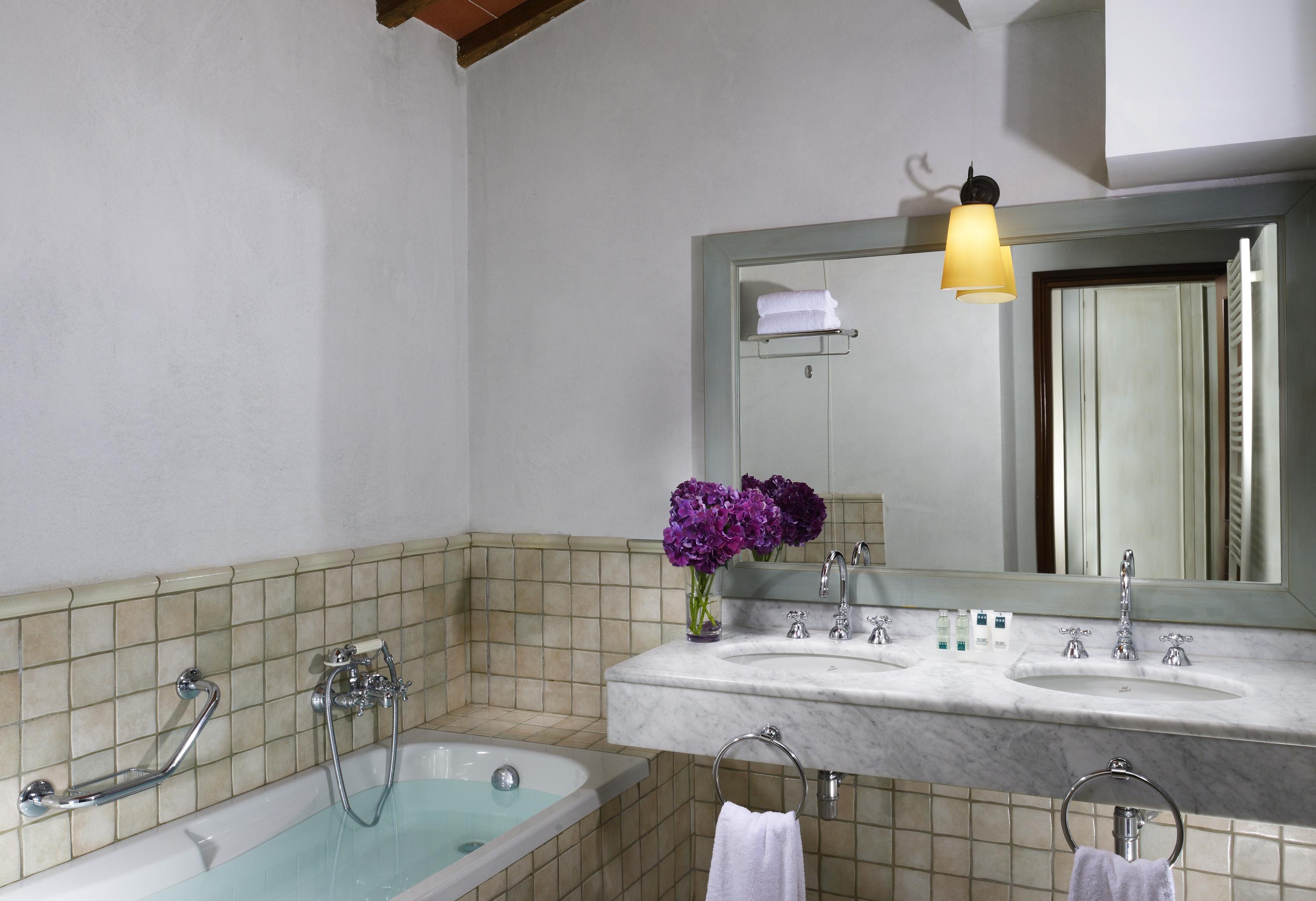 Unahotels Poggio Dei Medici Toscana Scarperia Ngoại thất bức ảnh